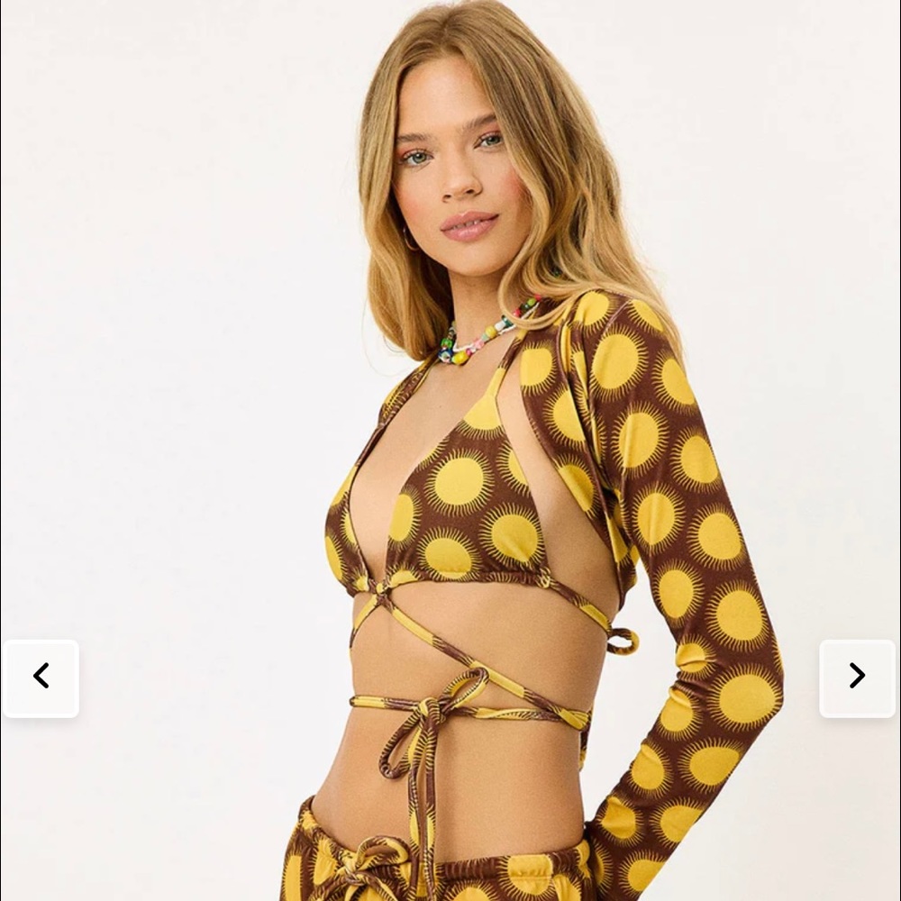 Frankie’s Bikinis ‘Allegra’ Terry Bolero